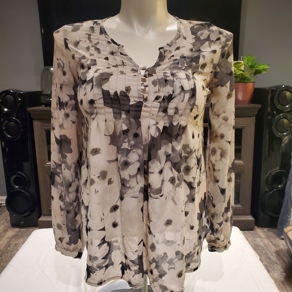 Delicate Print Blouse